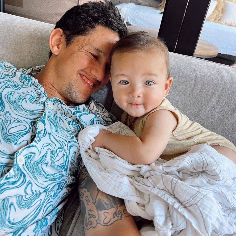 Irfan Bachdim dan buah hati (instagram.com/kiyojikaynenbachdim)