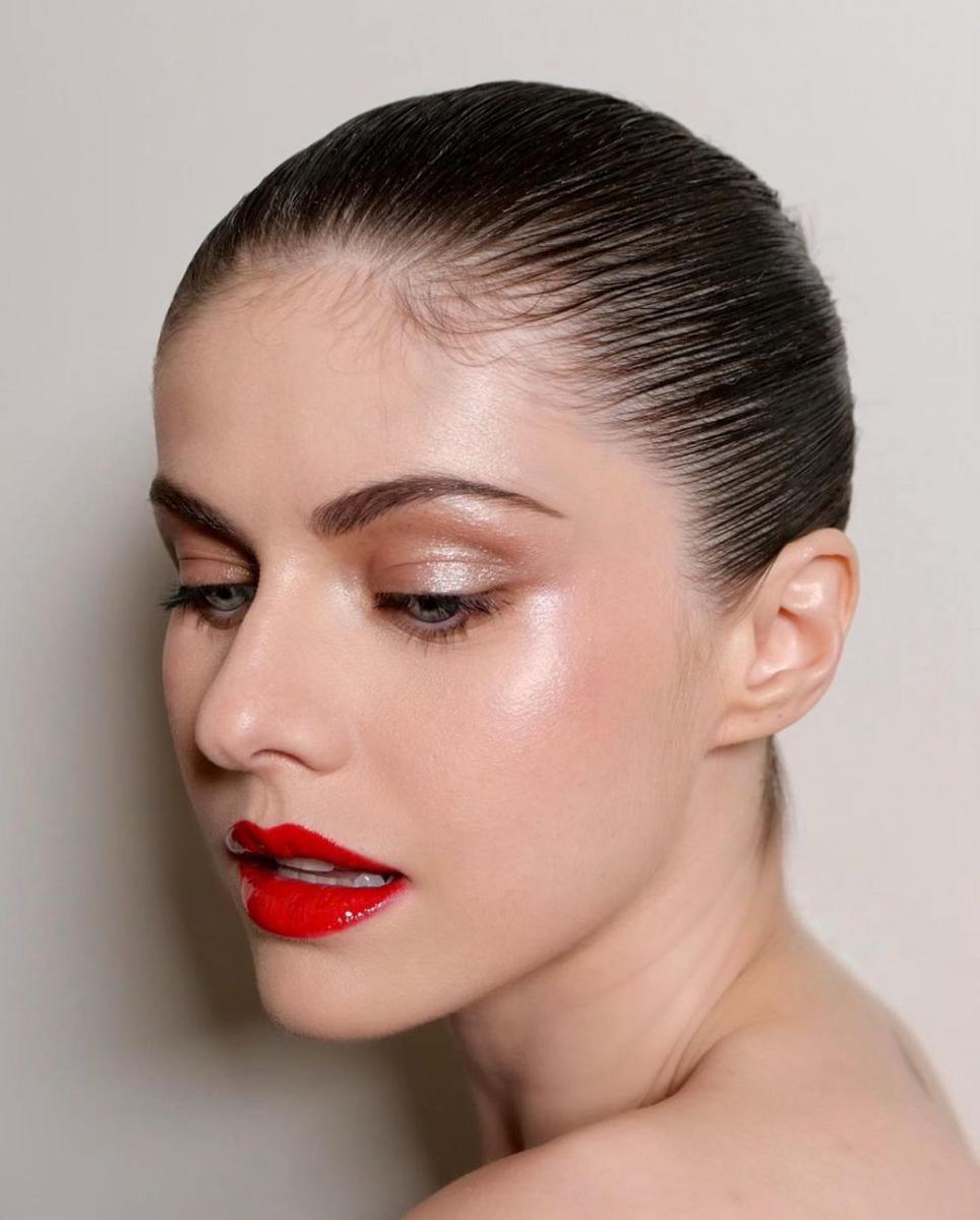 Alexandra Daddario (instagram.com/alexandradaddario)