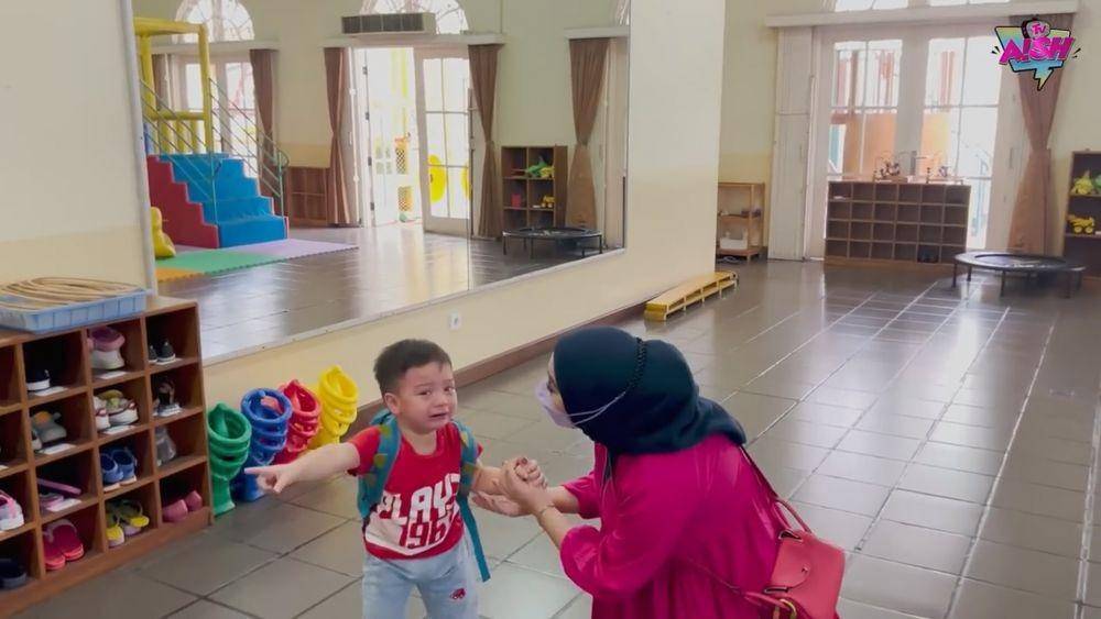 Irish Bella jemput anak sekolah (youtube.com/aishtv2019)