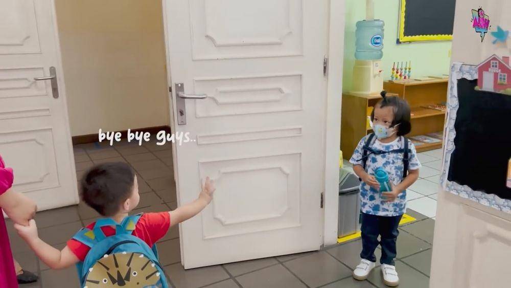 Irish Bella jemput anak sekolah (youtube.com/aishtv2019)