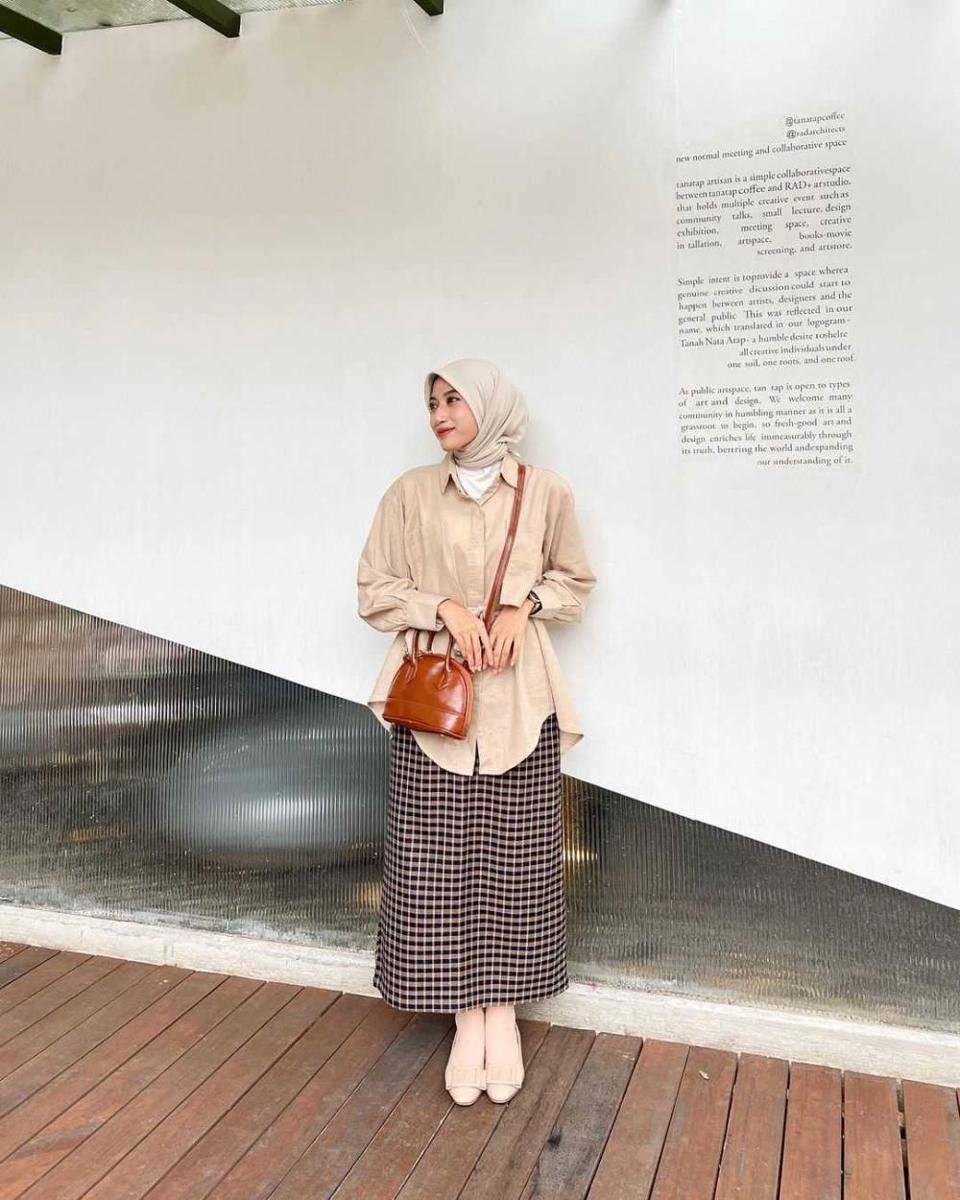 Potret OOTD (Instagram.com/rafikarahmaaa)