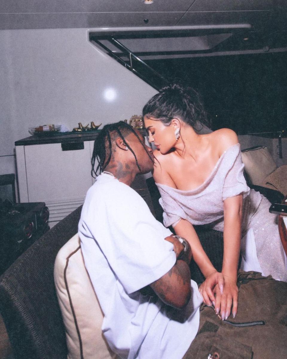 Kylie Jenner dan Traviss Scott. (instagram.com/kyliejenner)