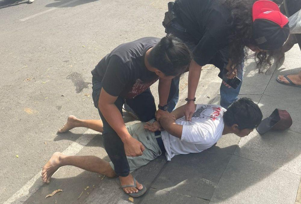 Ilustrasi penangkapan - salah satu pelaku pencurian saat diamankan tim Resmob Polda Sulsel di Makassar. (Dok.Resmob Polda Sulsel)