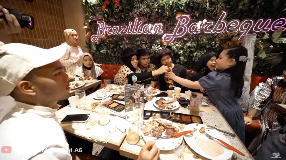 momen Gen Halilintar dan The Hermansyah makan bareng (YouTube.com/The Hermansyah A6)