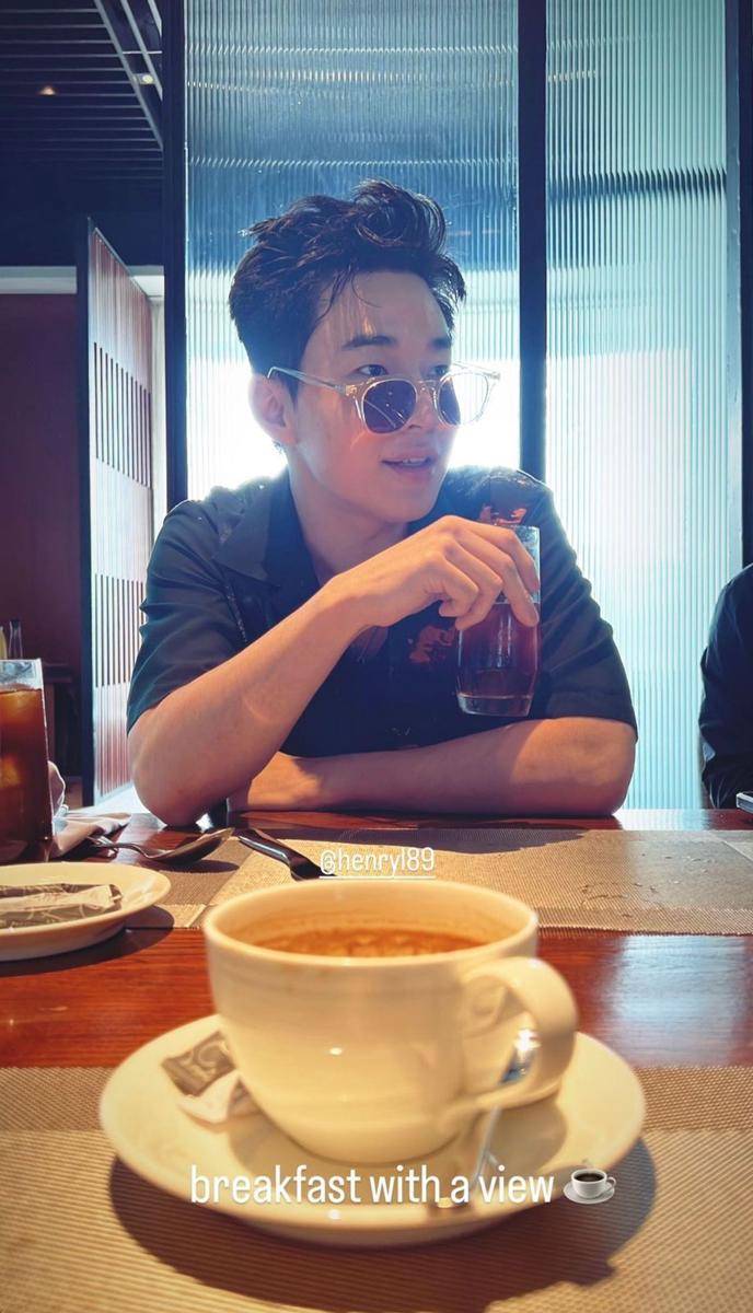 Henry Lau di Jakarta (instagram.com/prillylatuconsina96)