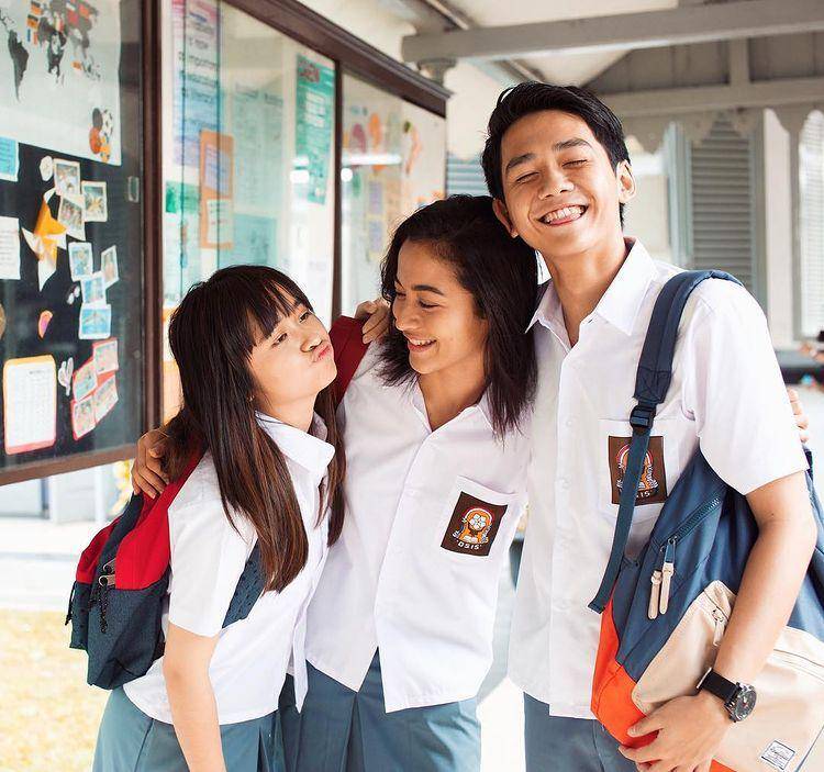 potret persahabatan Putri Marino (instagram.com/putrimarino)