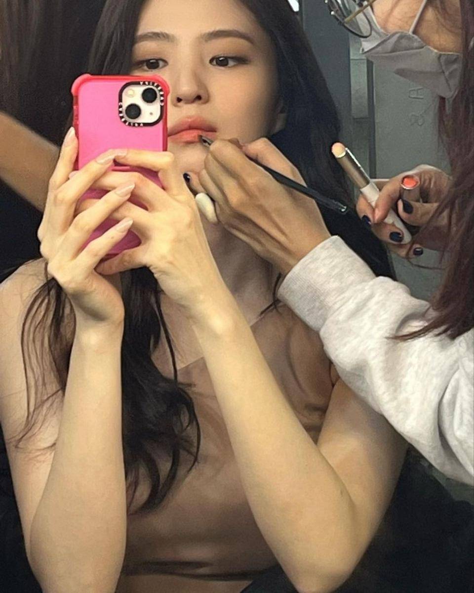 potret Han So Hee (instagram.com/xeesoxee)