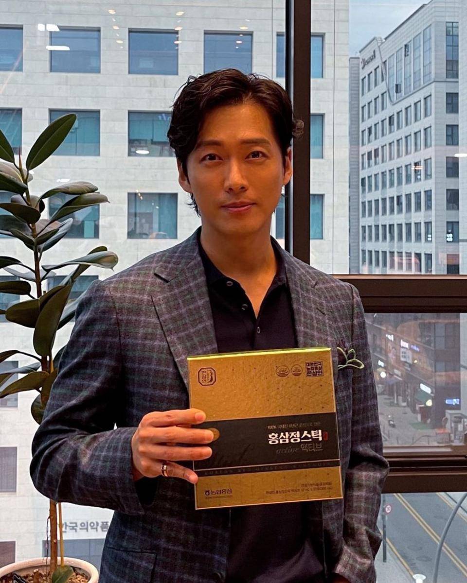 Nam Goong Min (instagram.com/min_namkoong)
