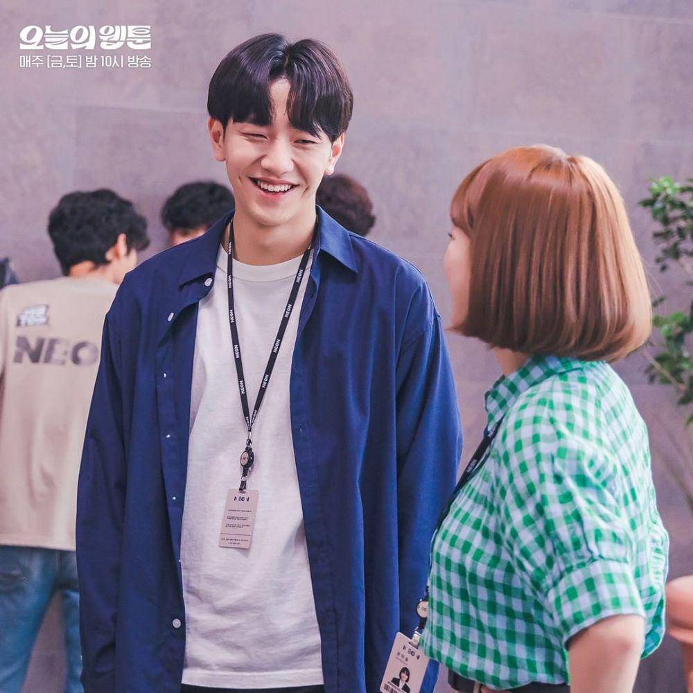 Kim Se Jeong dan Nam Yoon Su di balik layar drama Today's Webtoon (instagram.com/sbsdrama.official)