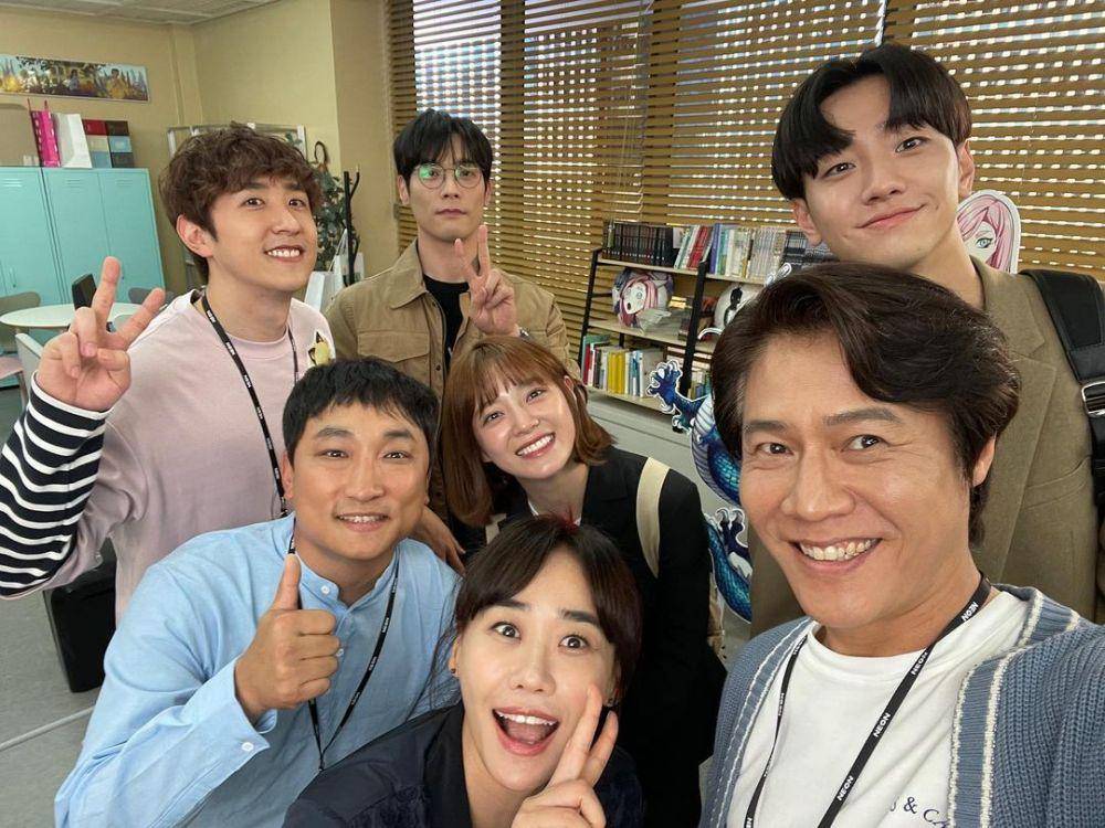 Kim Se Jeong di balik layar drama Today's Webtoon (instagram.com/clean_0828)