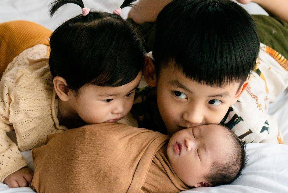 Pemotretan newborn baby Arkhanza (instagram.com/sweetescape.baby)