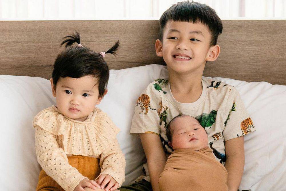 Pemotretan newborn baby Arkhanza (instagram.com/kev_andrean)