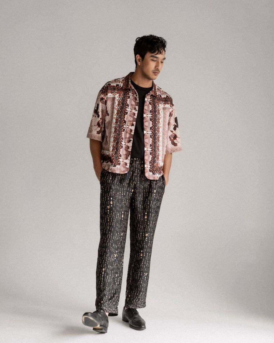 Inspirasi OOTD untuk Merayakan Kemerdekaan yang Menyelipkan Nuansa Etnik (Instagram.com/ibrhmrsyd)