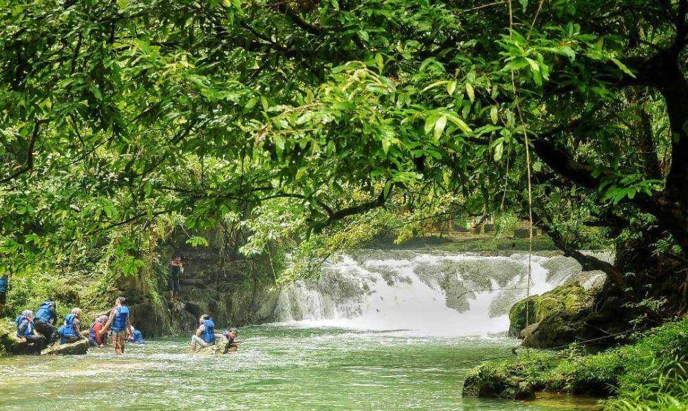 Sungai Citumang (instagram.com/candra_3k)