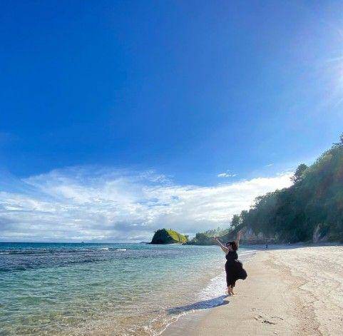 Pantai Mahembang (instagram.com/magdollenco)
