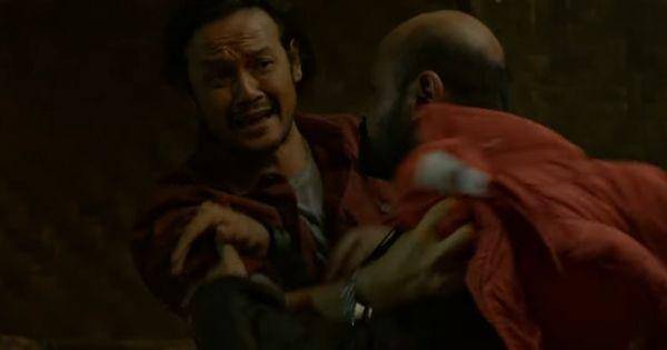 Adrian yang marah setelah tahu putranya dimanfaatkan untuk kepentingan jahat ( Dok. Screenplay Films / Jailangkung 3 )