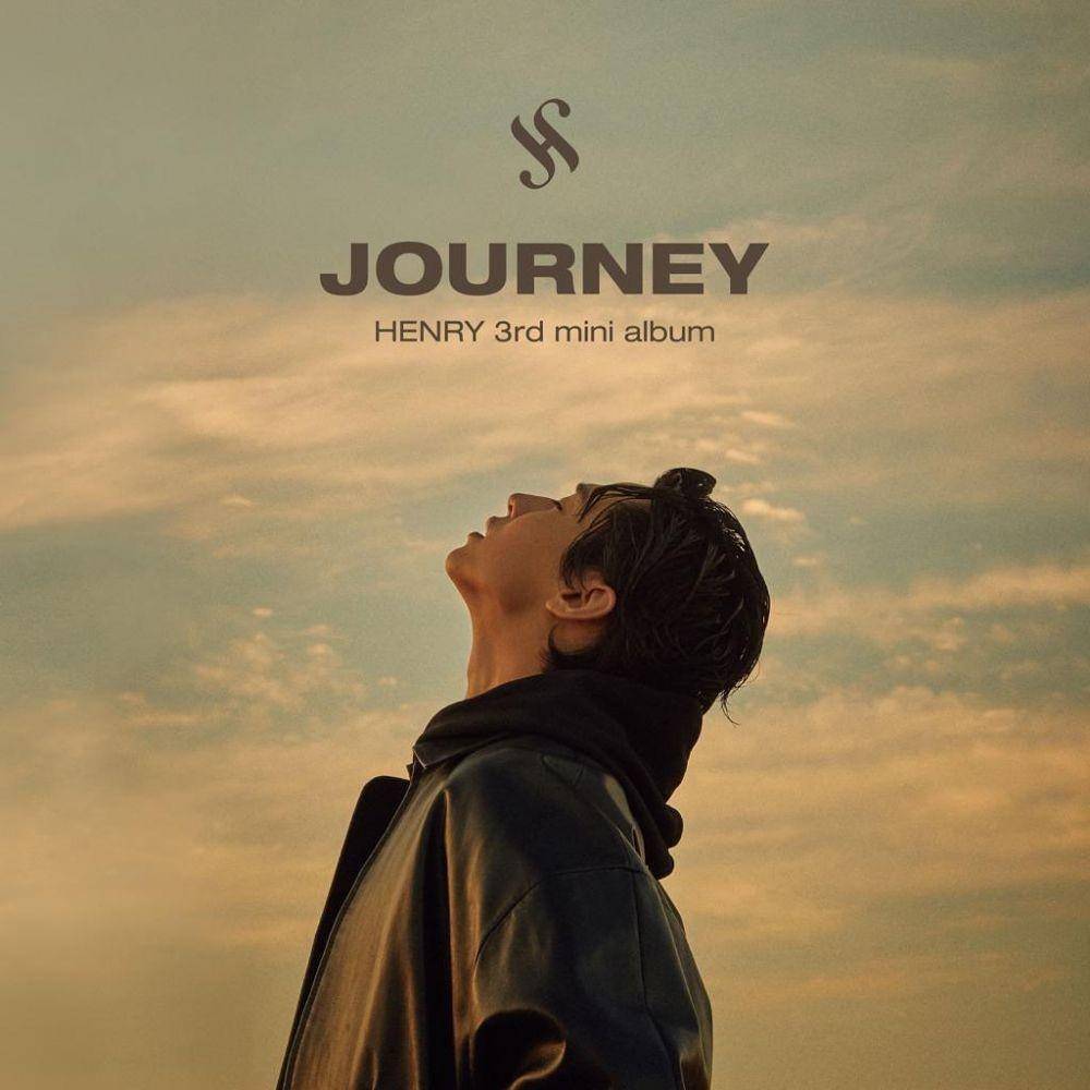 mini album Henry Lau (instagram.com/henryl89)