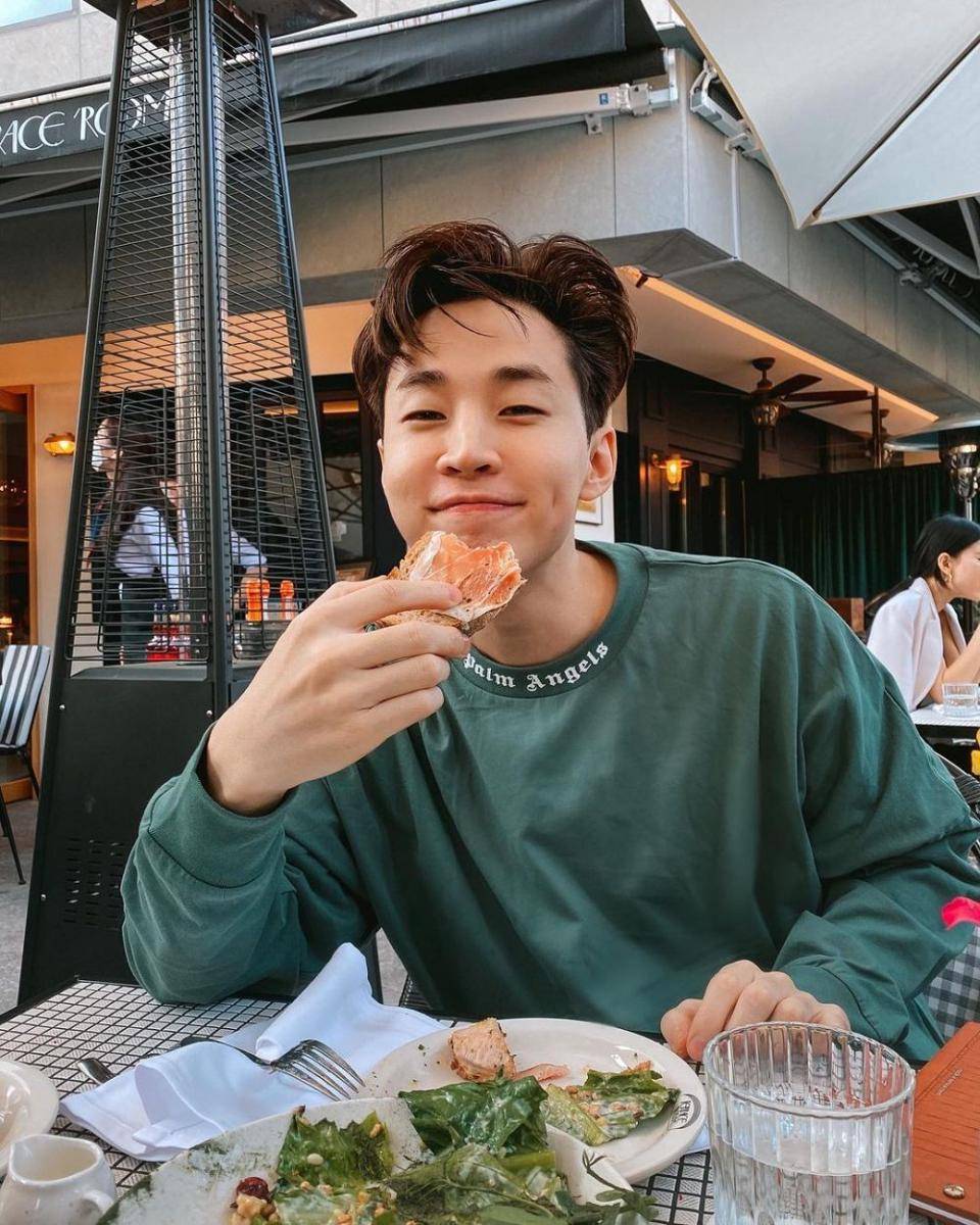Henry Lau (instagram.com/henryl89)