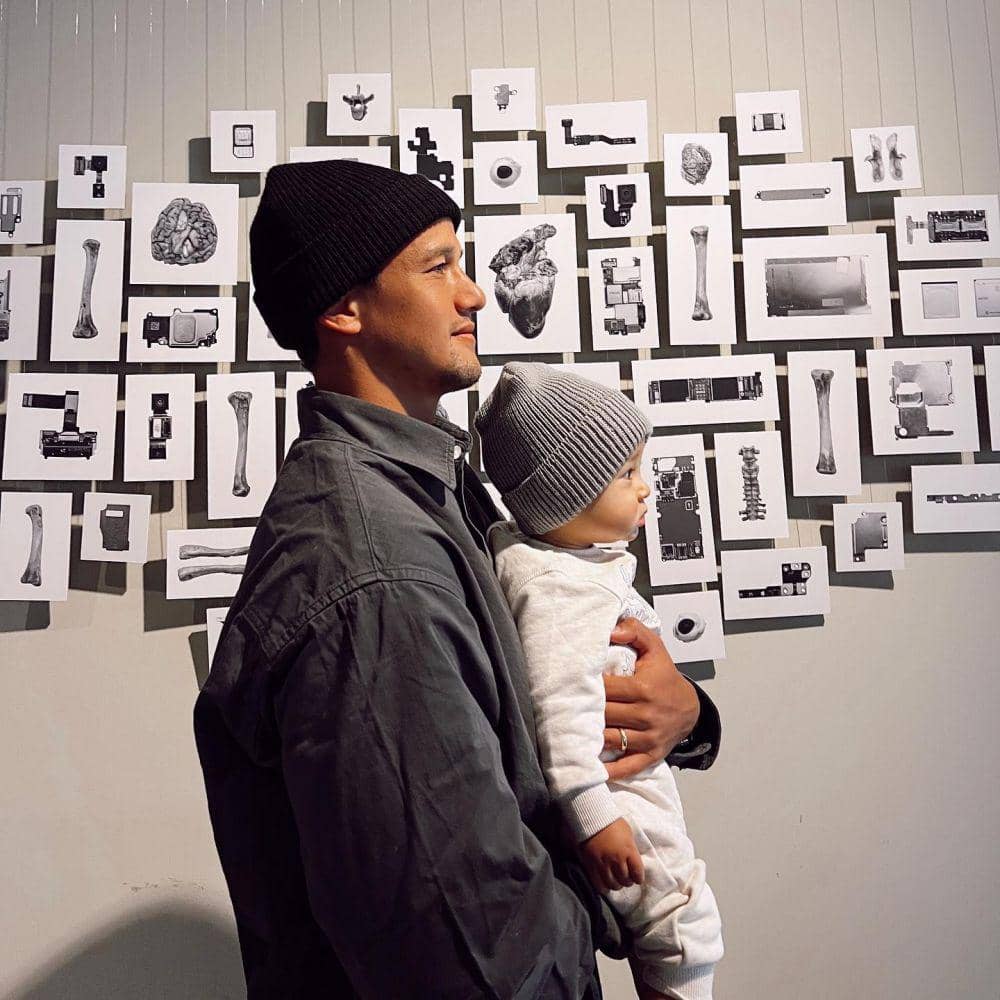 Irfan Bachdim dan buah hati (instagram.com/ibachdim)