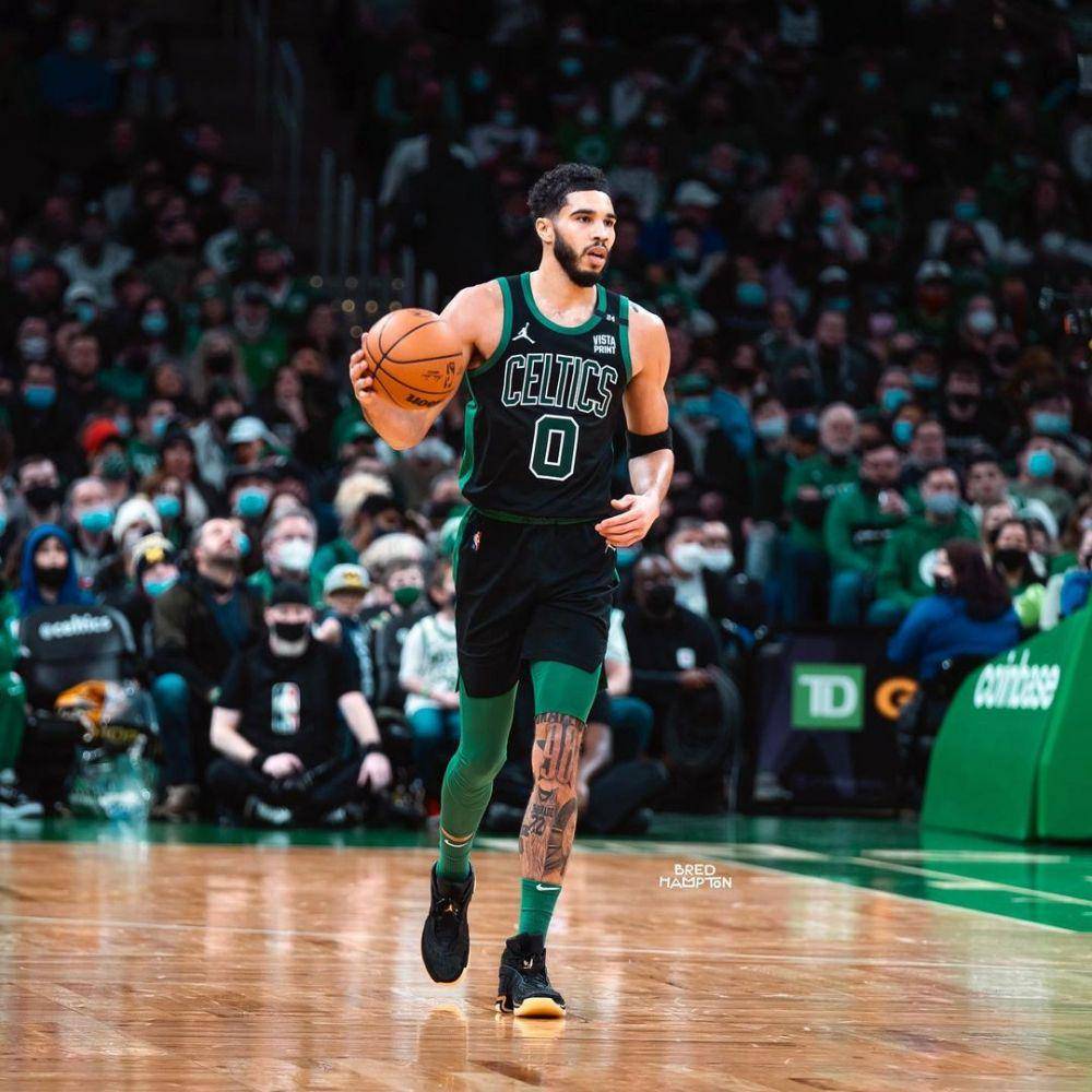 Jayson Tatum (instagram.com/jaytatum0)