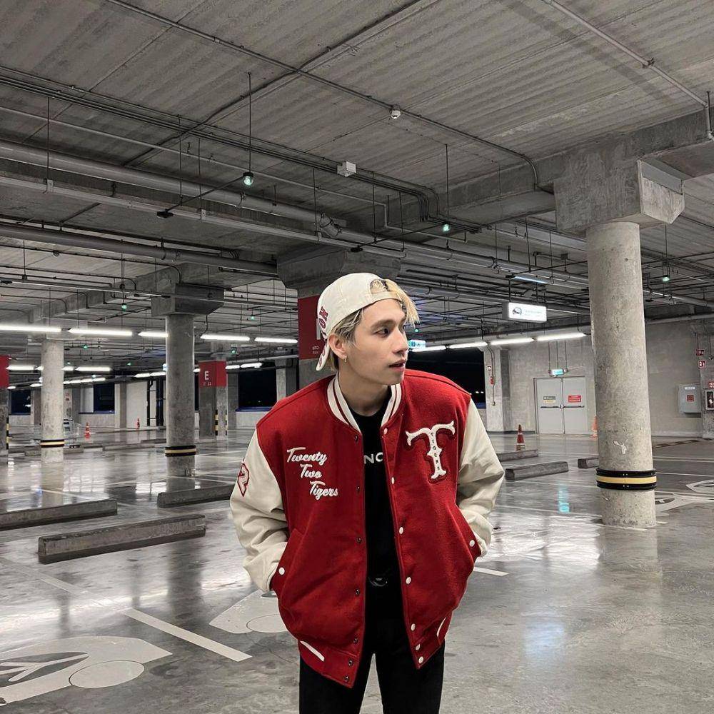 mix and match outer ala Prom Ratchapat (instagram.com/anotherboytj)