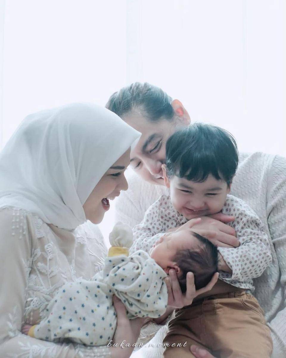 keluarga Roger Danuarta (instagram.com/cutratumeyriska)