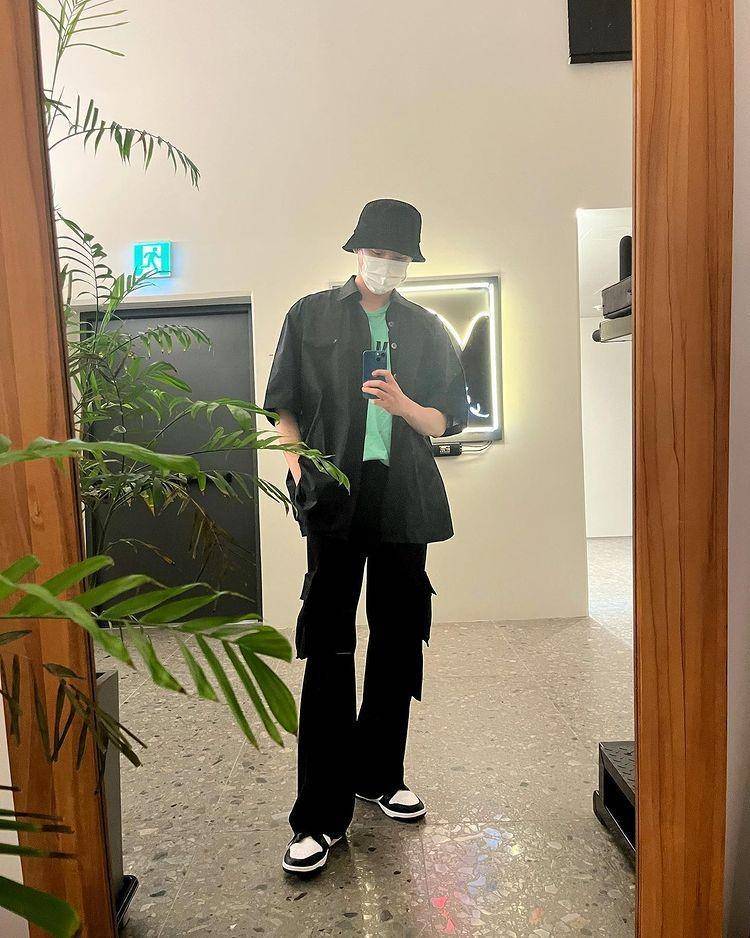 Inspirasi OOTD ala Lee Jong Suk (instagram/jongsuk0206)