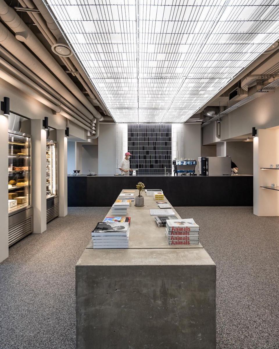 COMFORT Seoul Cafe (instagram.com/place_archive)