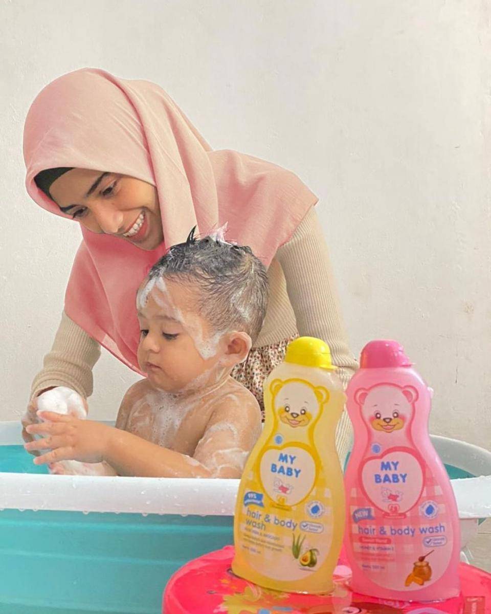 Nadya Mustika Rahayu dan buah hati (instagram.com/nadyamustikarahayu)