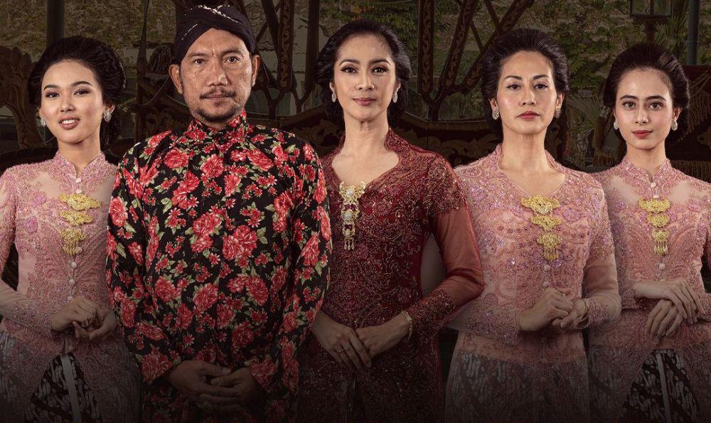 Kental Budaya Jawa, 10 Fakta Series Terbaru Royal Blood