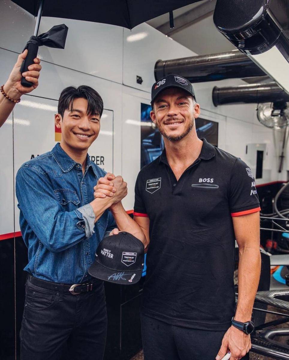 potret Wi Ha Joon dan André Lotterer di Formula E Seoul, Korea Selatan. (instagram.com/porsche.formulae)