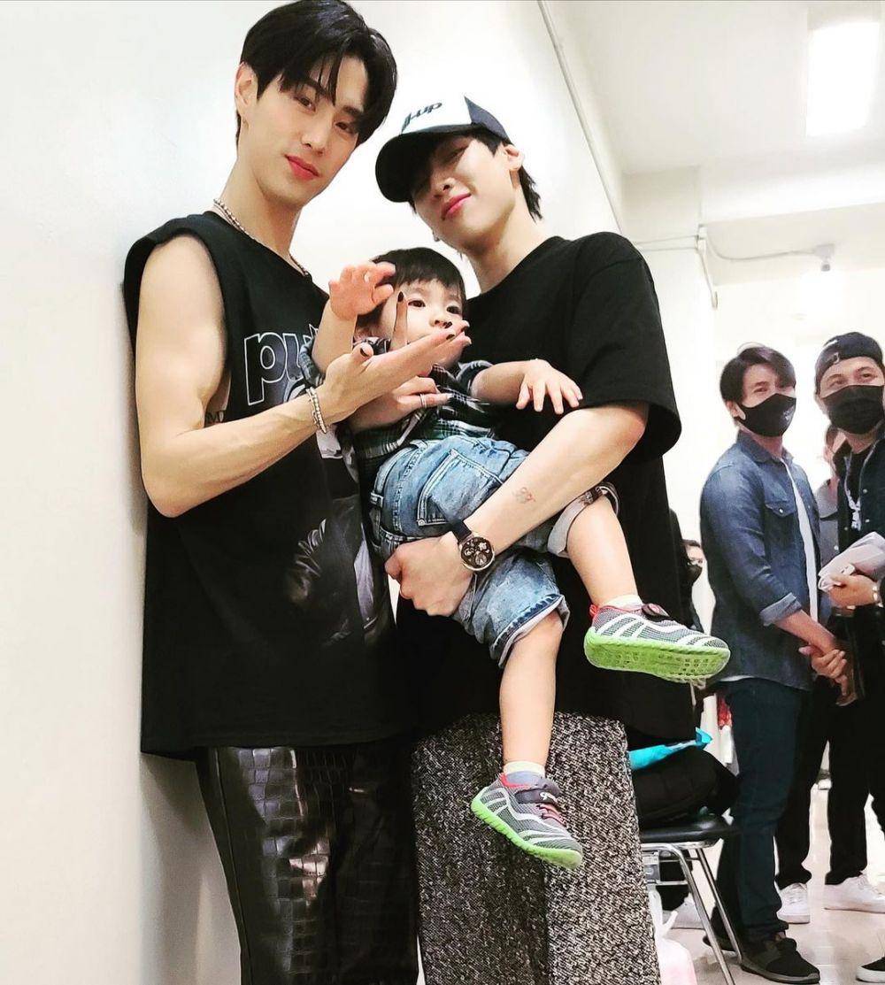 Mark dan BamBam GOT7 bersama Gent (instagram.com/bambam1a)