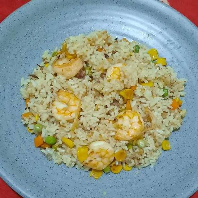 nasi goreng udang (instagram.com/maryam.ndut)