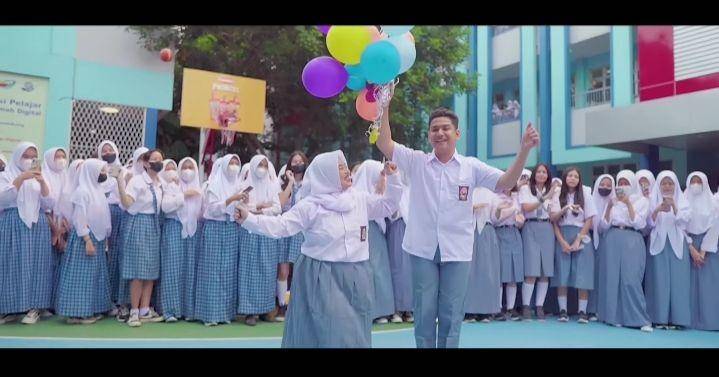 potret Kekeyi dalam MV lagu Tak Bisa Tanpa Kamu (youtube.com/Syakir Entertainment)