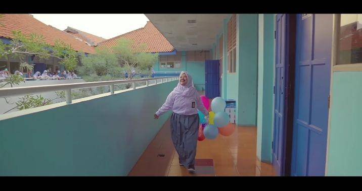 potret Kekeyi dalam MV lagu Tak Bisa Tanpa Kamu (youtube.com/Syakir Entertainment)