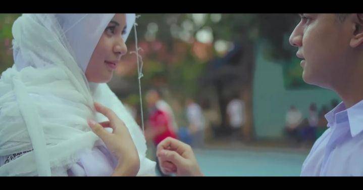 potret Kekeyi dalam MV lagu Tak Bisa Tanpa Kamu (youtube.com/Syakir Entertainment)
