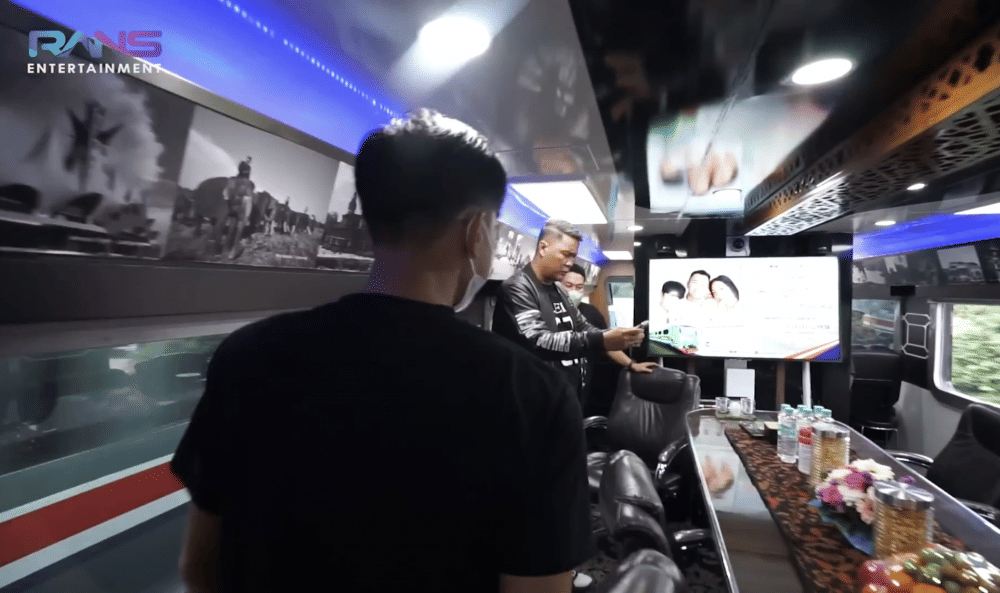 momen Gigi sewa satu kereta buat liburan ke Bandung (youtube.com/RANS Entertainment)