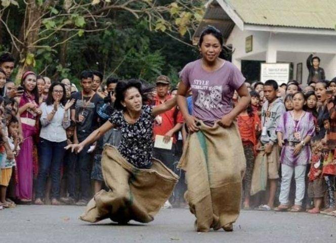 ekspresi lucu saat lomba 17-an (instagram.com/humorsantuy)
