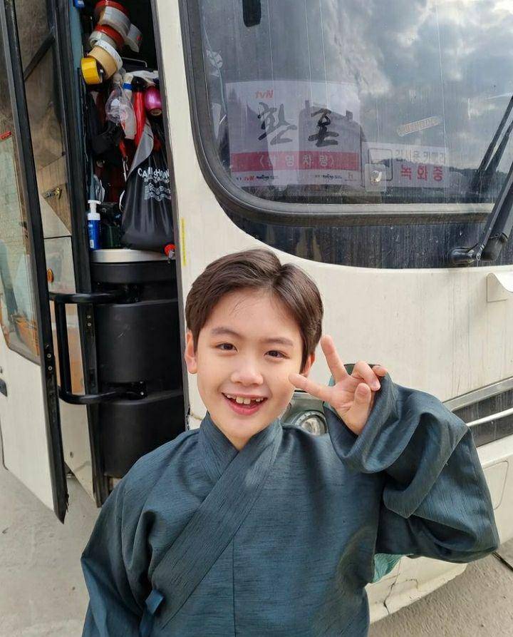 Kim Min Seung (instagram.com/endless5625)
