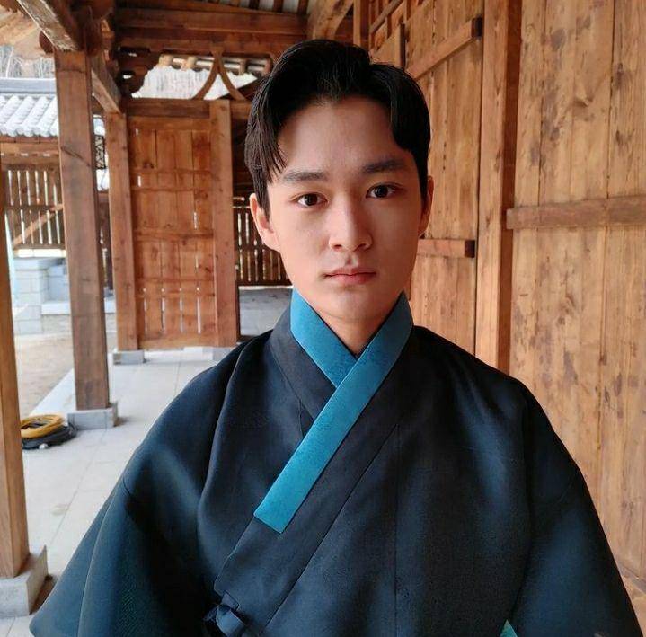 Lee Sung Wook (instagram.com/sung0880)