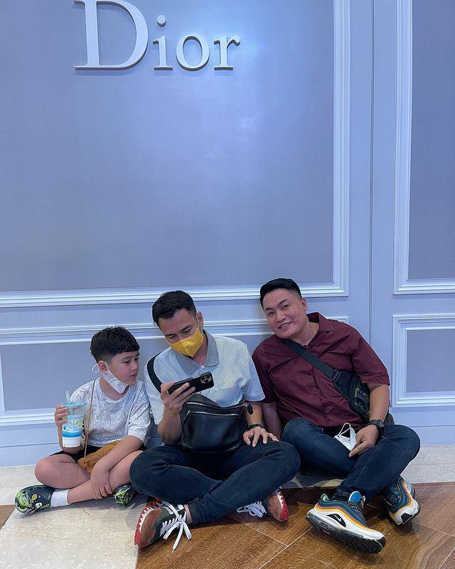 Rafathar bersama Merry dan Raffi (instagram.com/merryraffiahmad)