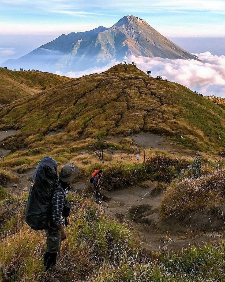 Sabana 1 Gunung Merbabu (instagram.com/_hudahood)