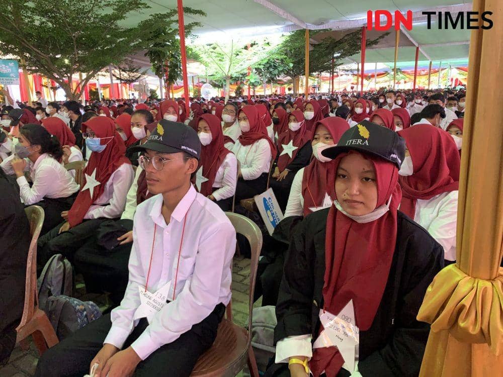 Mahasiswa baru ITERA 2022. (IDN Times/Rohmah Mustaurida).