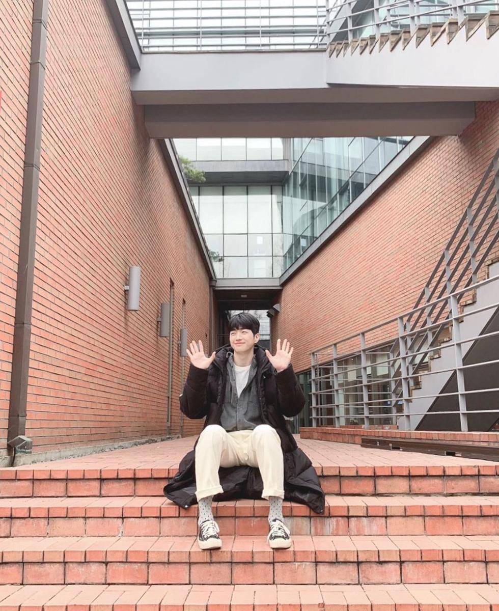 Kang Hoon (instagram.com/khoonyy)