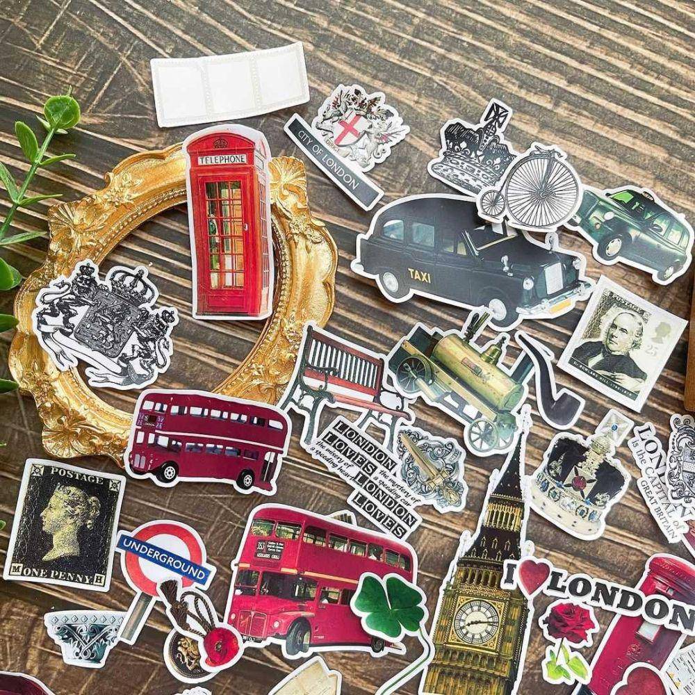 ilustrasi stiker (instagram.com/_soto_studios)