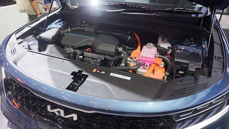Ruang mesin Kia Sorento HEV (dok. Kia)