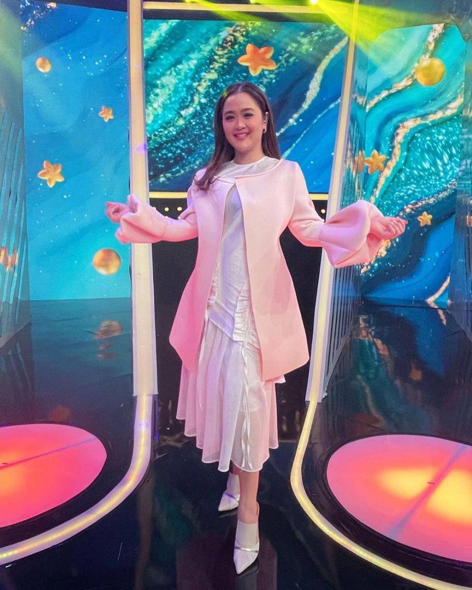 outfit cetar ala Vega Darwanti (instagram.com/vegadarwanti123)