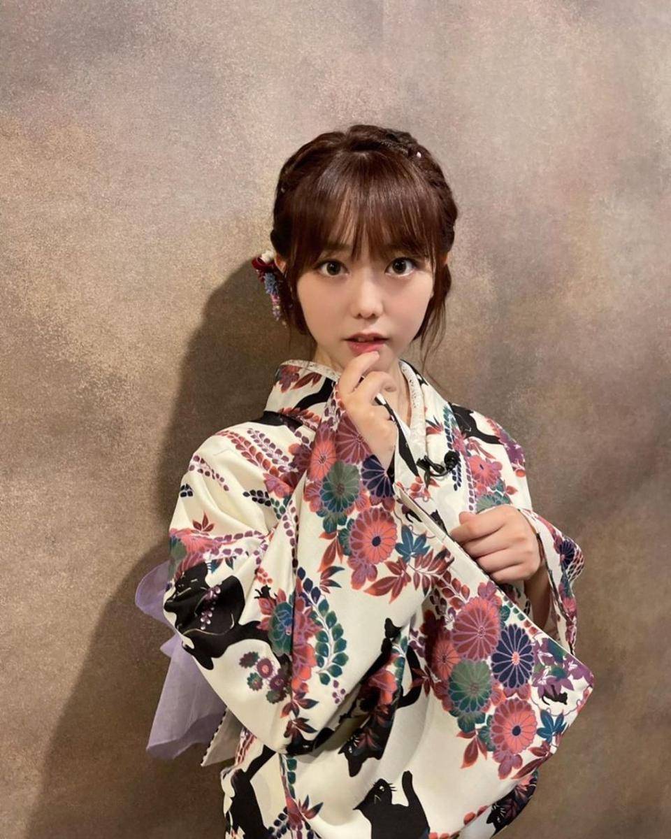 Minami Minegishi (instagram.com/minegishi_31chan)
