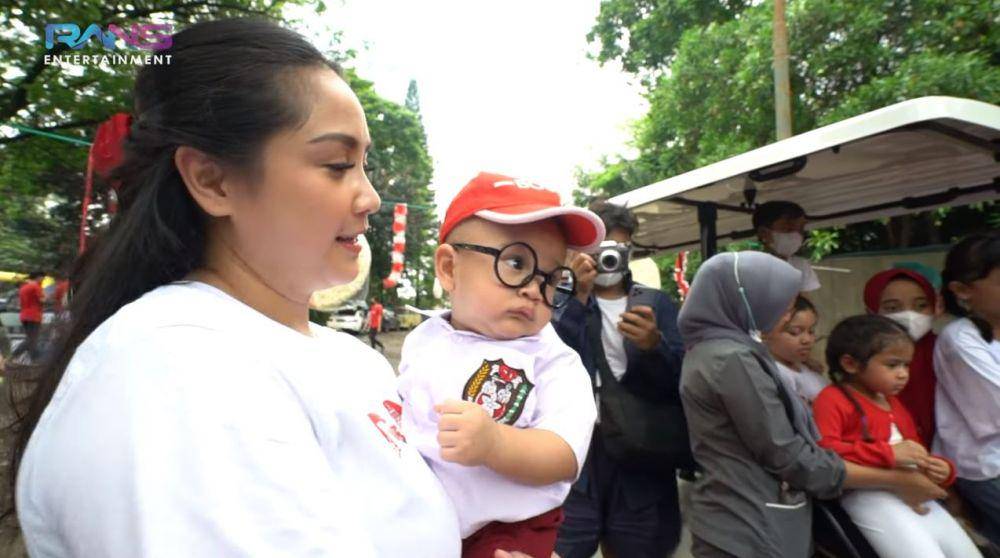 lomba 17 Agustus Nagita Slavina (YouTube.com/Rans Entertainment)
