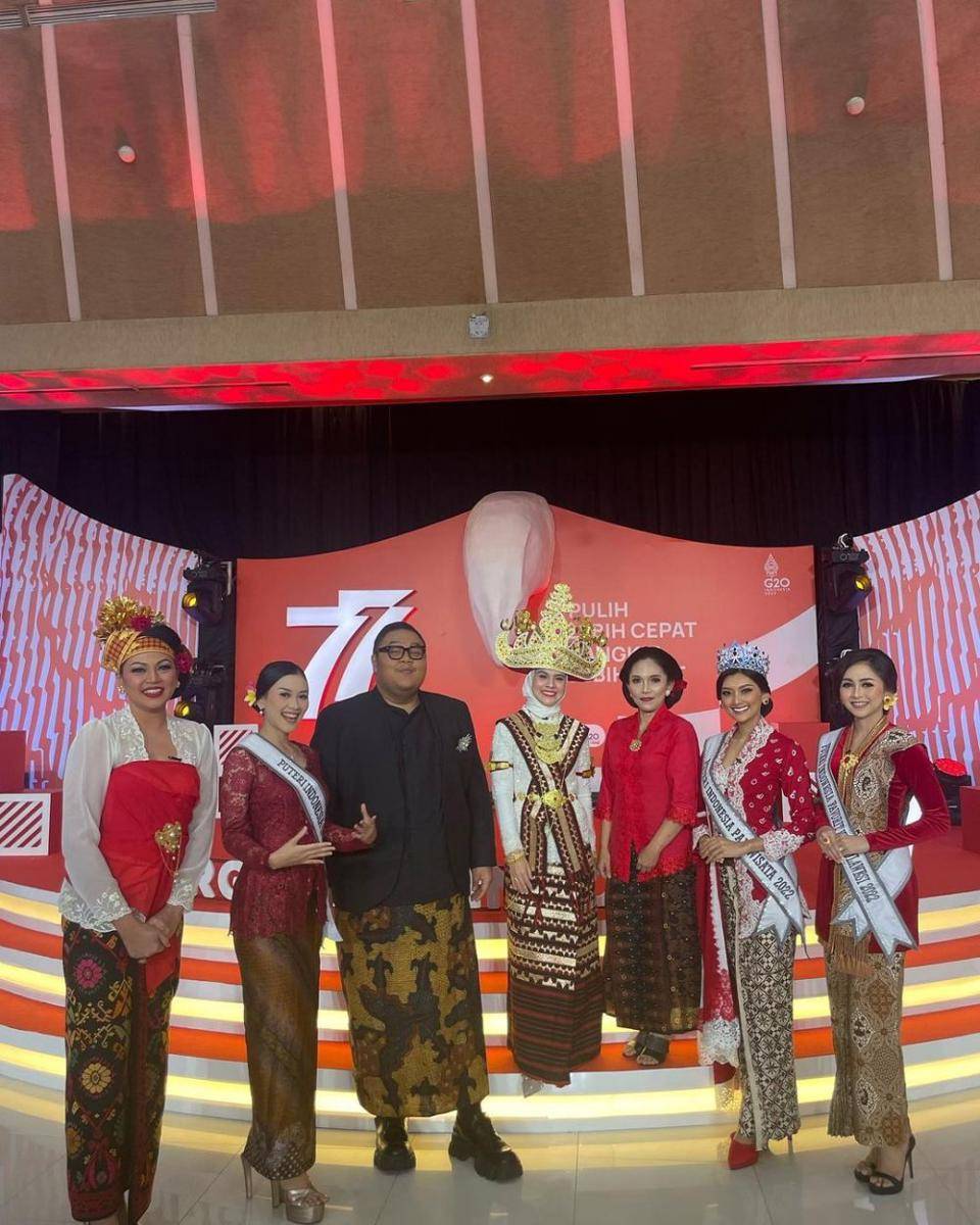 Potret Puteri Indonesia di Perayaan HUT ke-77 RI (Instagram.com/officialputeriindonesia)